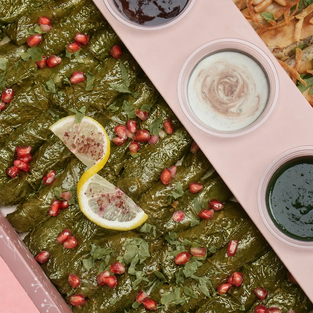 Mazzah Waraq Enab, Fattah and Musakhan Box with Levantine mains — close-up view